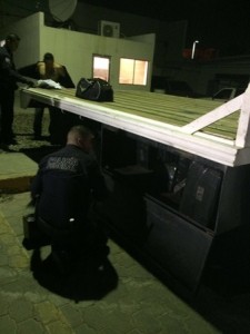 El operador del vehículo y el camión quedaron a disposición de la Agencia del Ministerio Público Federal